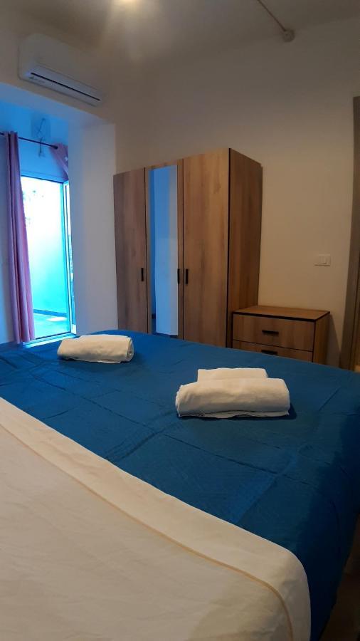 Appartement Domo In Terranoa, Old Town à Olbia Extérieur photo