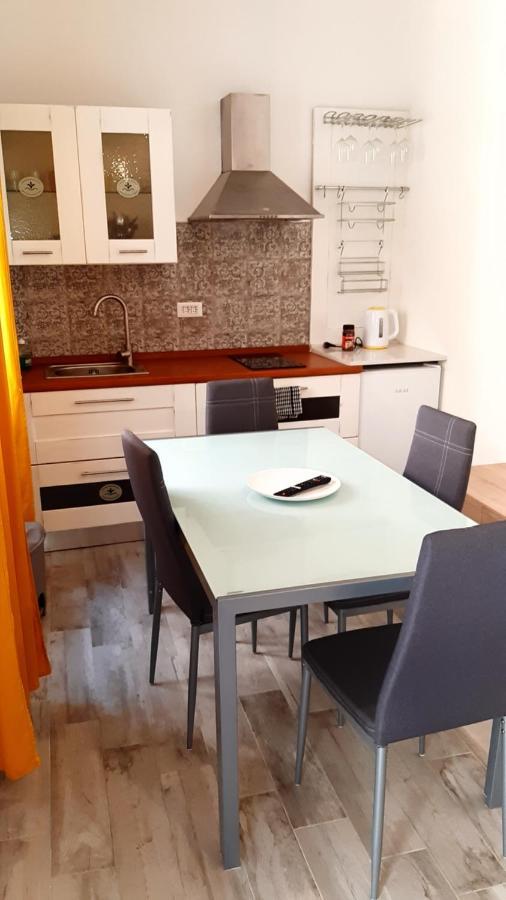 Appartement Domo In Terranoa, Old Town à Olbia Extérieur photo