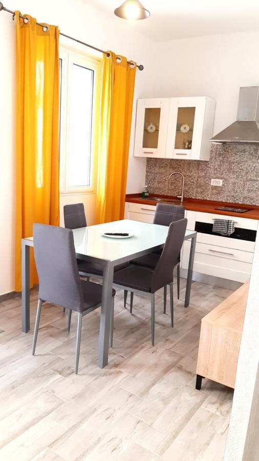 Appartement Domo In Terranoa, Old Town à Olbia Extérieur photo